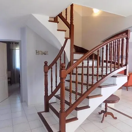 Villa Saint Palais Sur Mer - Succes Garanti Avec Cette Maison - A Cote Du Lac La Palud (Charente-Maritime)