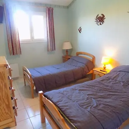 Villa Saint Palais Sur Mer - Succes Garanti Avec Cette Maison - A Cote Du Lac *