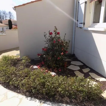 Villa Saint Palais Sur Mer - Succes Garanti Avec Cette Maison - A Cote Du Lac La Palud (Charente-Maritime)